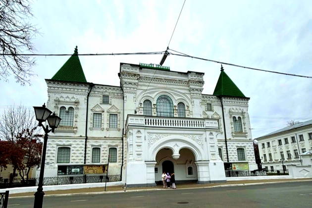 Кострома с характером: истории, легенды и судьбы города