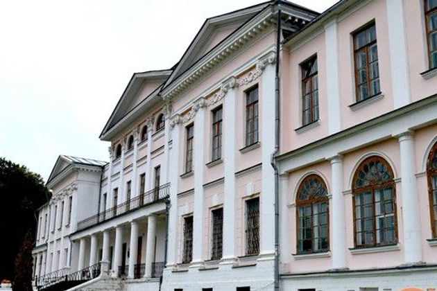 Виды «Русский Парнас»: Остафьево – Дубровицы