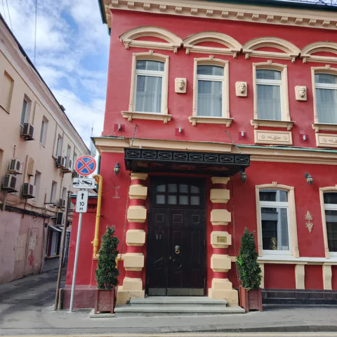 Тайны московских переулков в окрестностях Мясницкой улицы