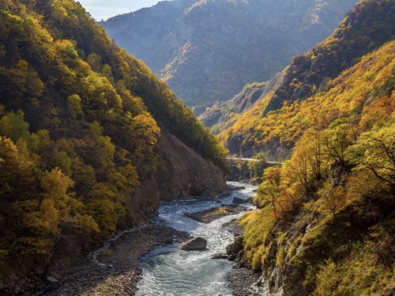 Аргунское ущелье и водопады