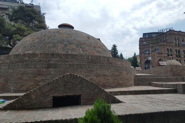 Виды История Тбилиси. Мосты из прошлого в настоящее