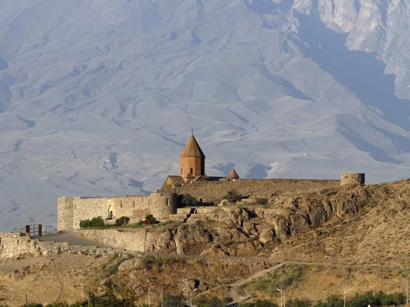 Путешествие к истокам: Хор Вирап, Арени и магия Нораванка + угощение 🍷 — фото 7, Ереван | Покатаем