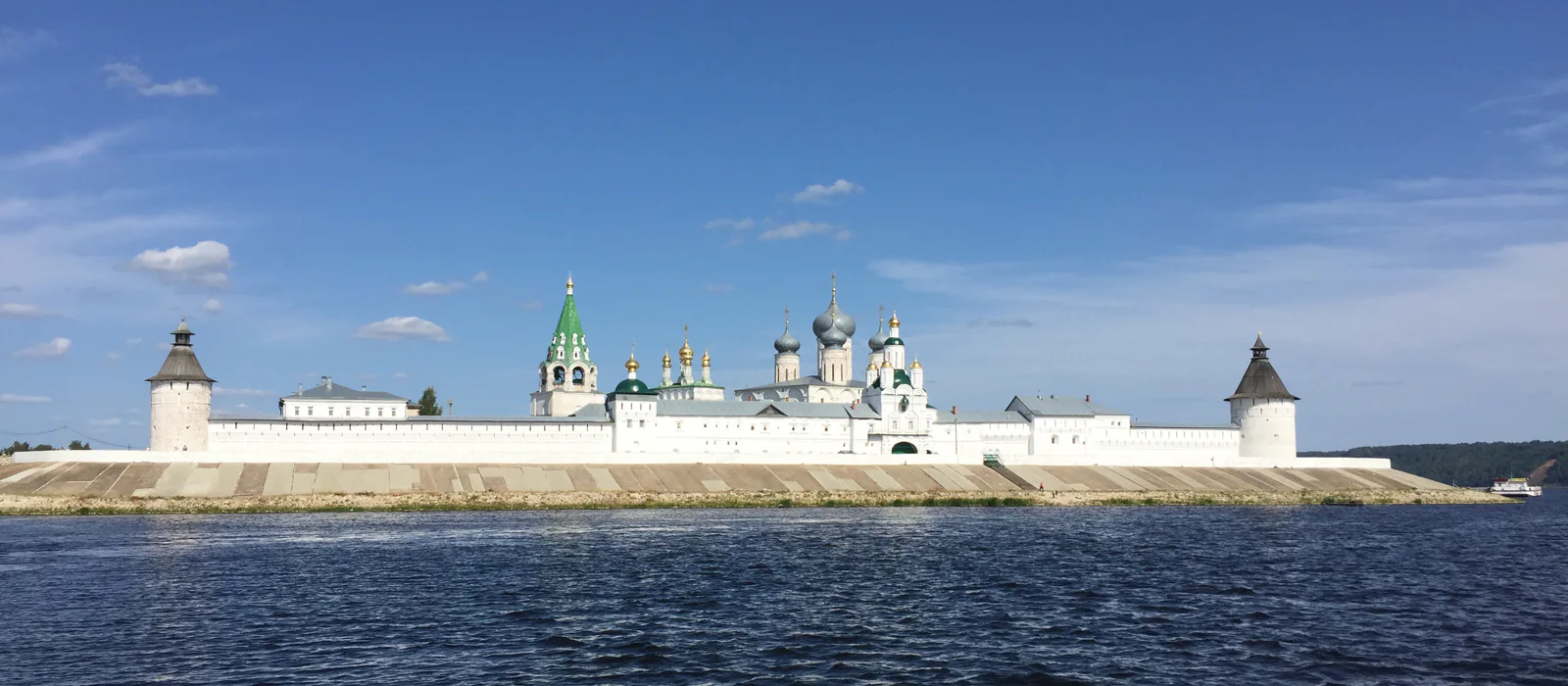 Свято-Троицкий Желтоводский Макарьевский монастырь и Лысково — экскурсия, Нижний Новгород, Россия | Покатаем