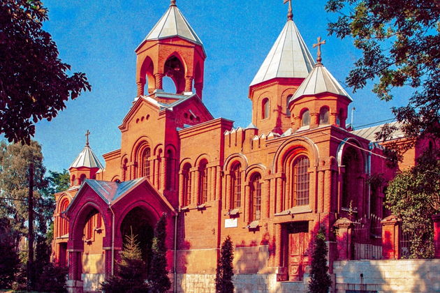 Владикавказ — на автомобиле весь город!