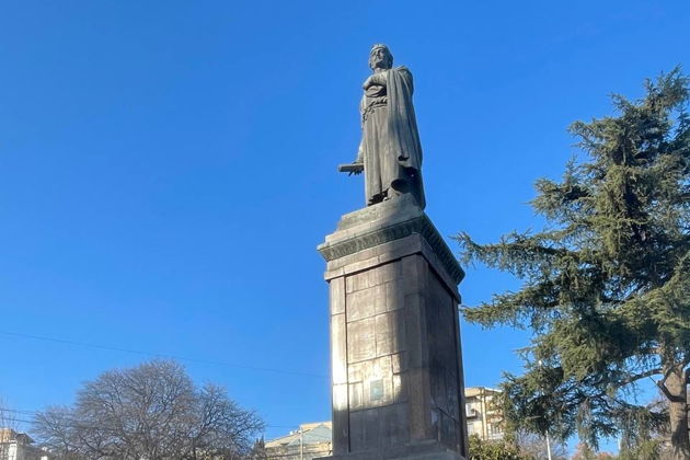 Виды Творцы Тбилиси: люди, сформировавшие искусство города