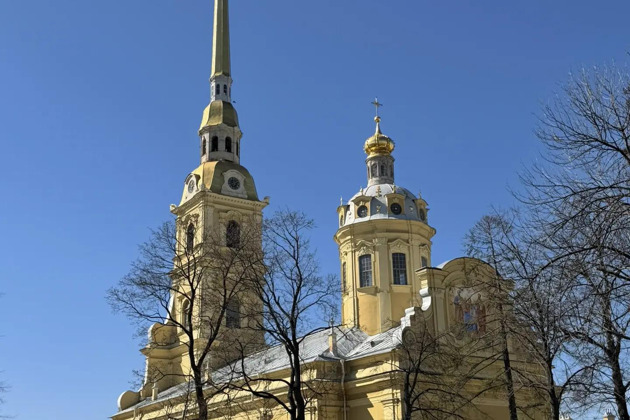 «Санкт-Питер-Бурх» - прогулка по Петропавловской крепости