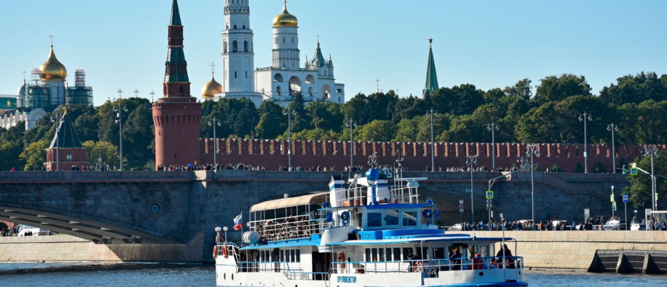 Москвич речные прогулки