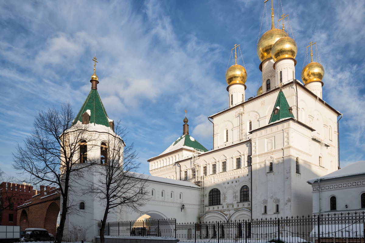 Пески Петербурга: парадные, доходные дома и дворы-колодцы
