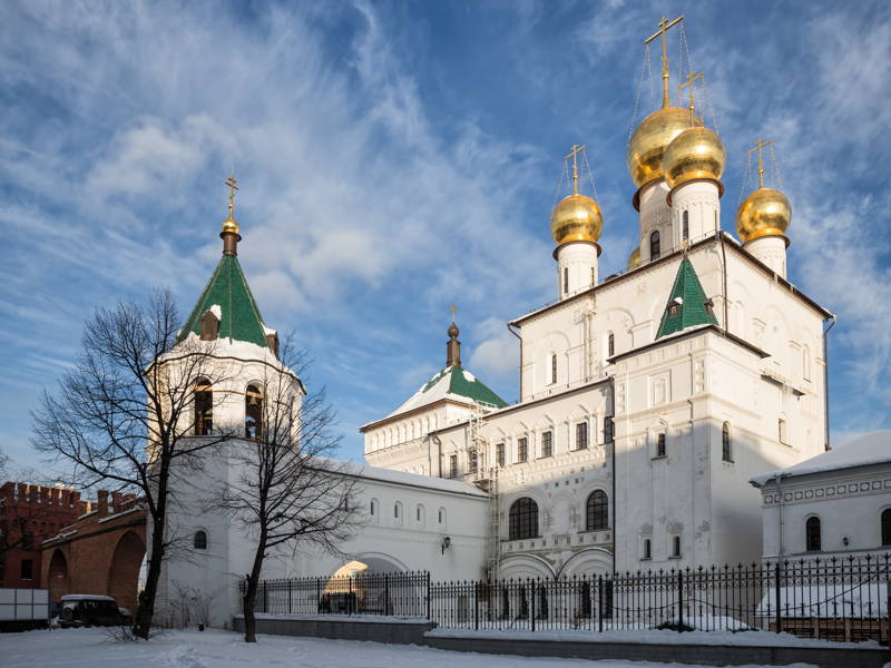 Пески Петербурга: парадные, доходные дома и дворы-колодцы