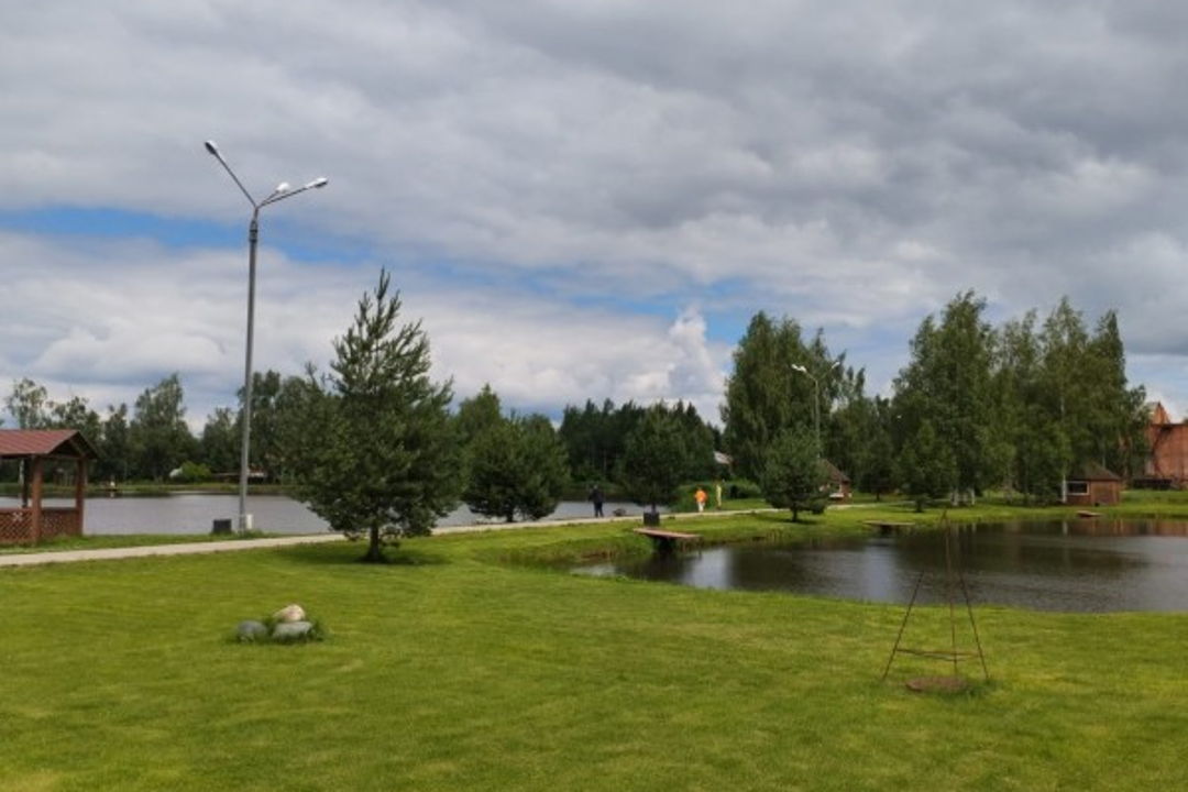 Автобусная экскурсия из Ярославля в замок Понизовкина и село Вятское — фото 4
