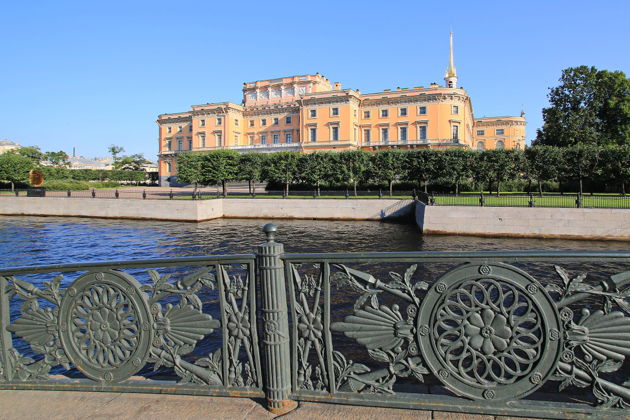 Виды Необычные памятники Петербурга