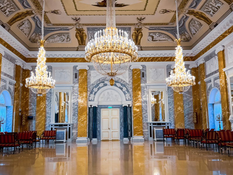 Стрельна. Константиновский дворец - экскурсия в Санкт-Петербург, Россия