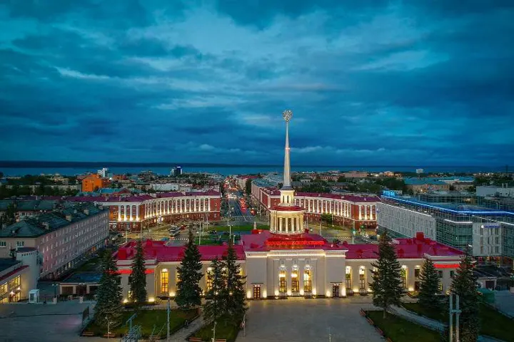 Площадь Кирова