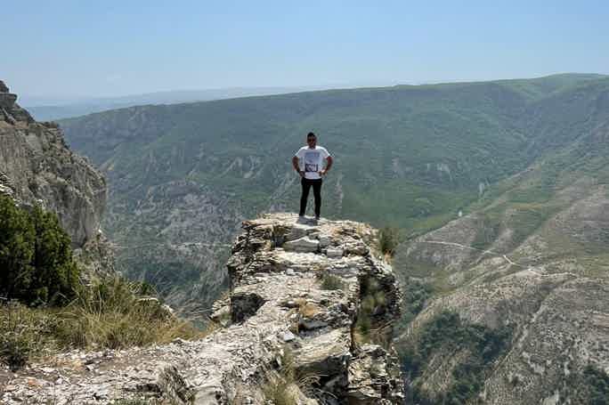 Авторский тур по Дагестану: каньон, Зубутли, пещеры Нохъо и бархан Сарыкум