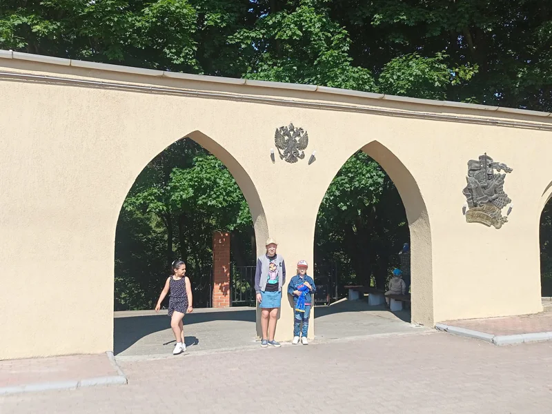 Квест-экскурсия «По следам вора: императоры, магистры, полководцы» — фото 3, Черняховск | Покатаем