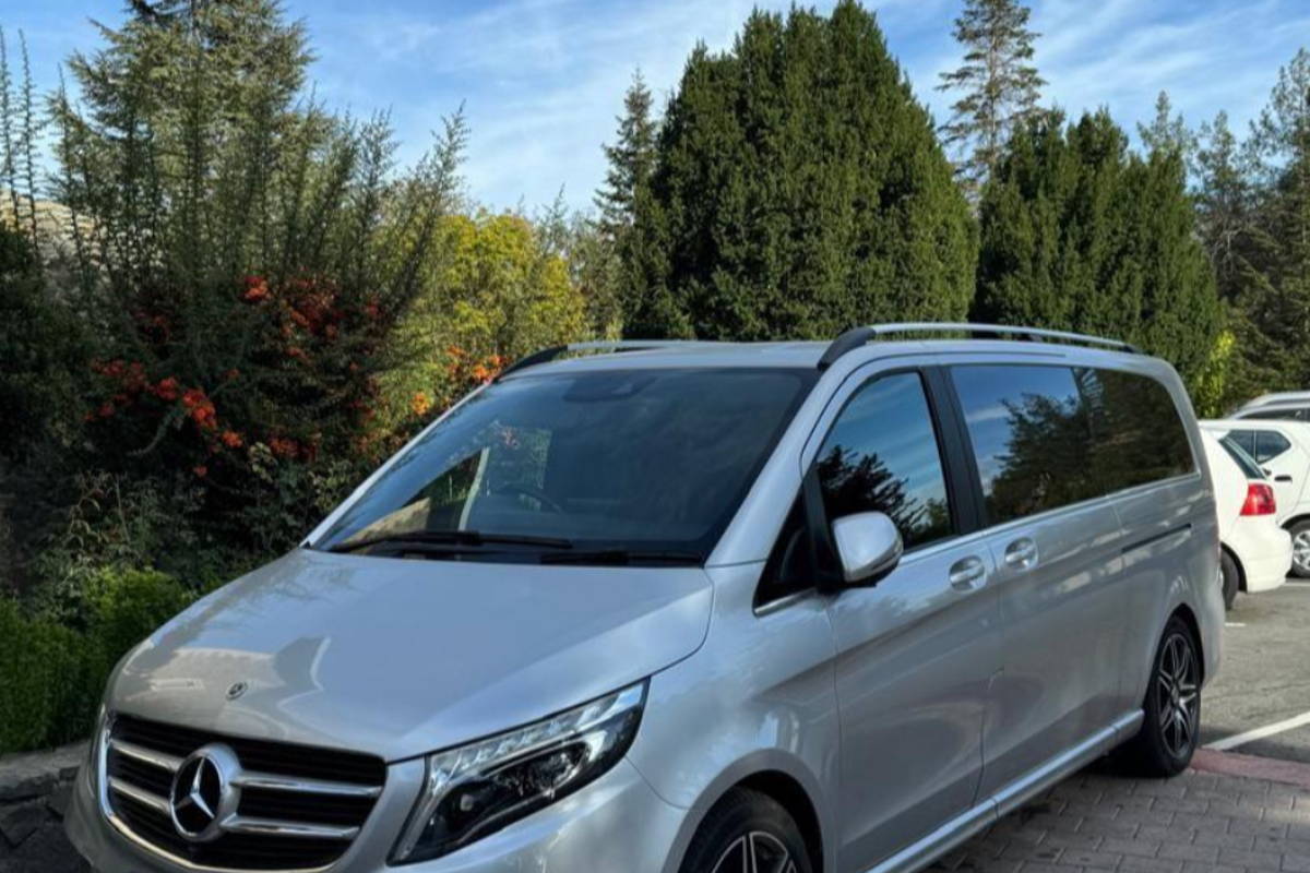 Трансфер на Mercedes V Class по Кипру