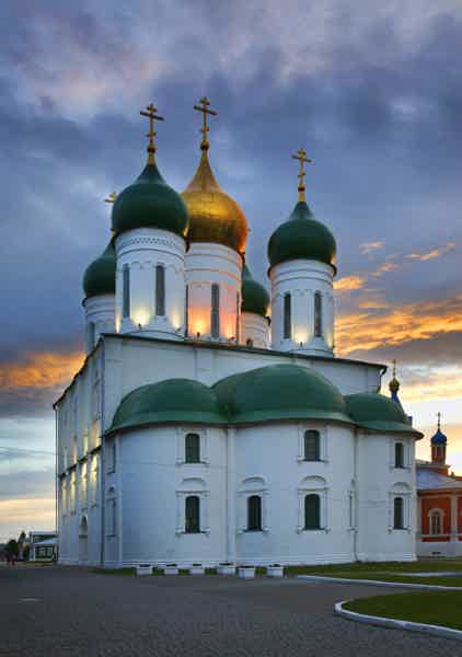 Магия вечерней Коломны: экскурсия по кремлю и набережным - фото 3