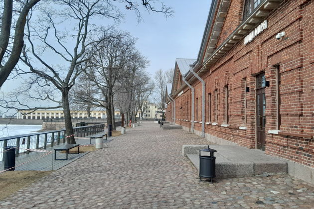 По Кронштадту с профессиональным краеведом