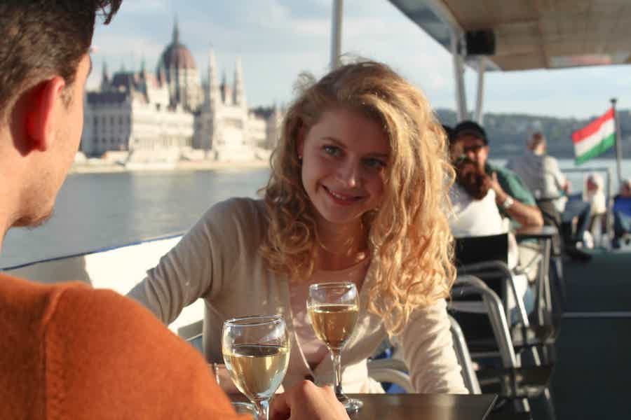 Danube river walk: hot and soft drinks in a bar cruise - photo 6