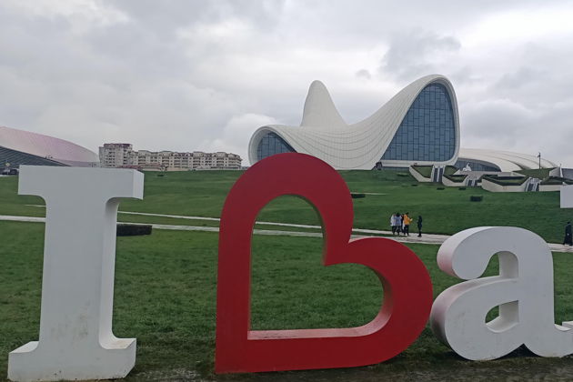 Виды Исторические и культурные сокровища Баку !!!