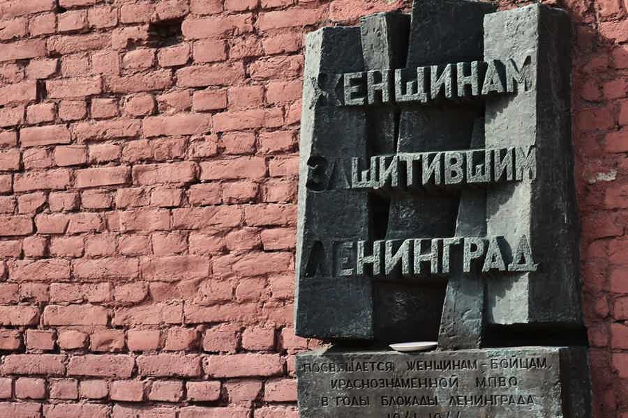 Онлайн-экскурсия на диване «Необычные памятники Петербурга» - фото 5
