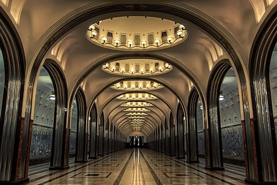 Московское метро: 8 самых красивых станций — фото 1