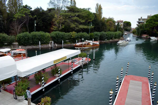 The gold island Lido of Venice — photo 3, Venice | Pokataem