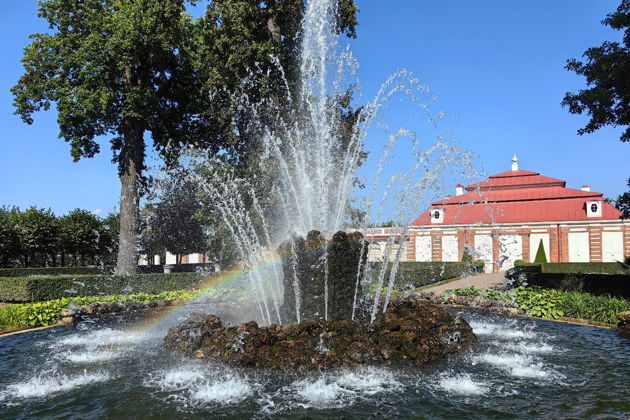 Виды Прогулка по парку Петергофа: в царстве фонтанов