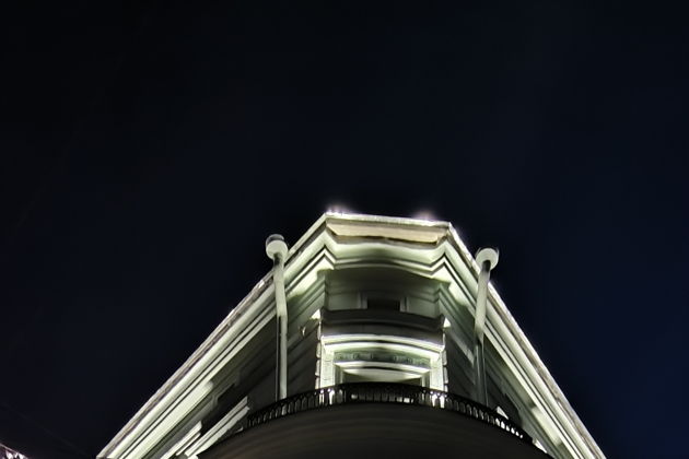 Рождественский город W