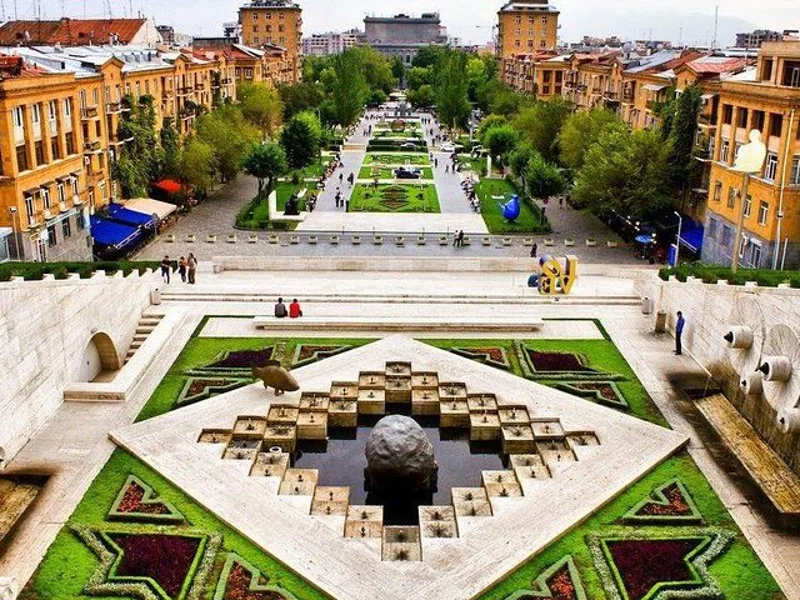 Групповая экскурсия в Армению: Ахпат, озеро Севан и Ереванский Каскад — фото 6, Тбилиси | Покатаем