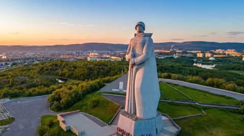 Пешеходная квест-прогулка по Мурманску