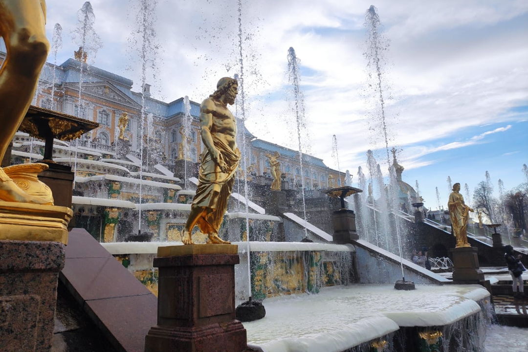 Дворцы и парки Петергофа с возвращением на метеоре — фото 3
