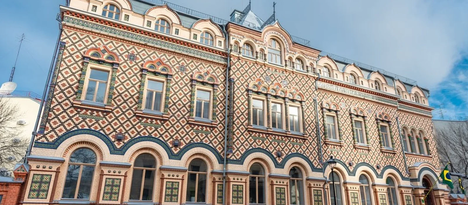 Большая Никитская — в гости к аристократам — экскурсия, Москва, Россия | Покатаем