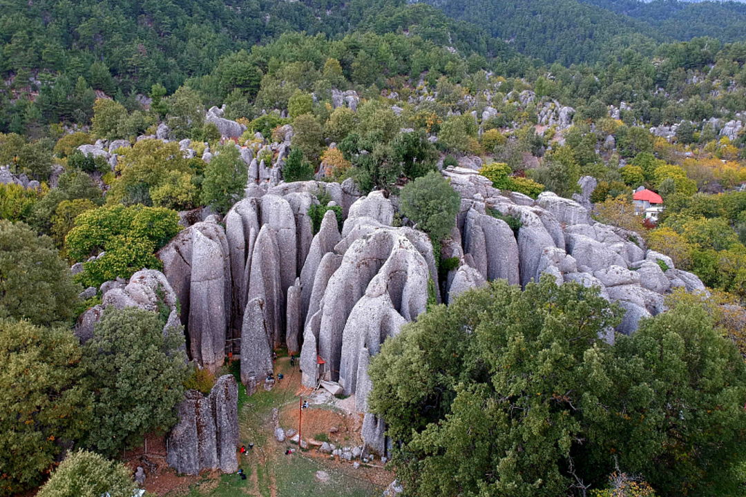 Горное сафари: каньон Тазы, долина каменных людей и руины Сельге — фото 4