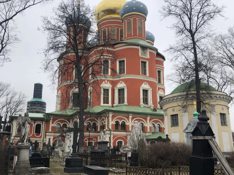 Донской монастырь с посещением усыпальницы Голицыных и подъемом на башню — фото 5, Москва | Покатаем