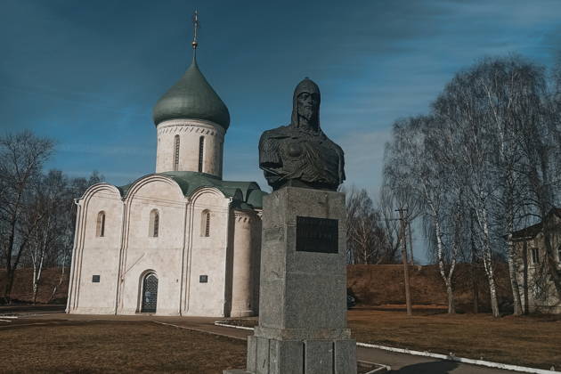 Памятные места Александра Невского в Переславле (на авто туриста)