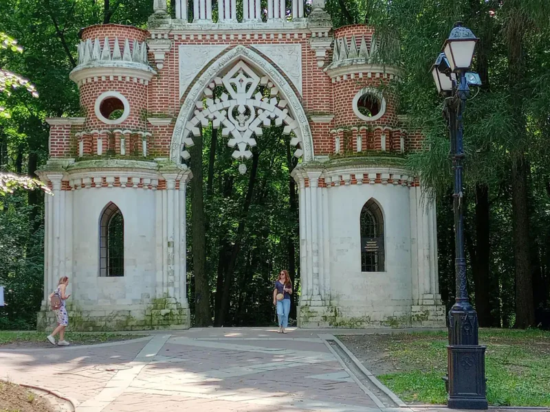 Царицыно и Большой дворец — групповая пешеходная экскурсия — фото 5, Москва | Покатаем