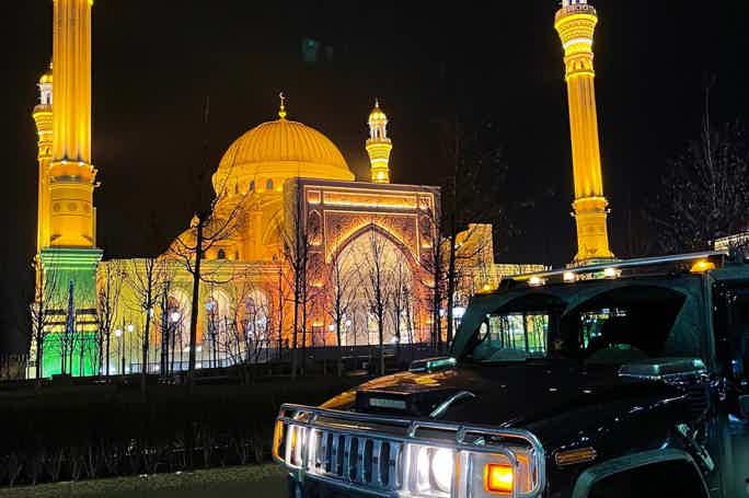 Экскурсия Грозный и самые притягательные мечети Чечни на Хаммере 