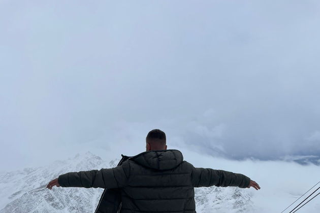 Виды Индивидуальный тур в Чегемское ущелье и Эльбрус (1 ночь в отеле в горах) 