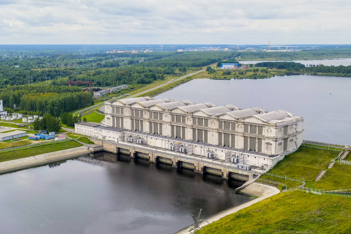 Рыбинская ГЭС