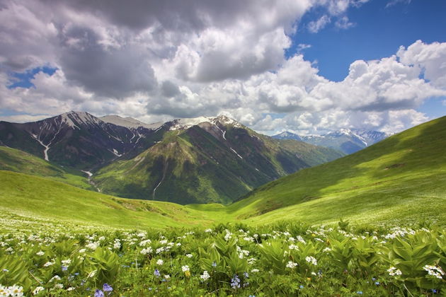 Виды Знакомство с прошлым: город Мертвых и два ущелья