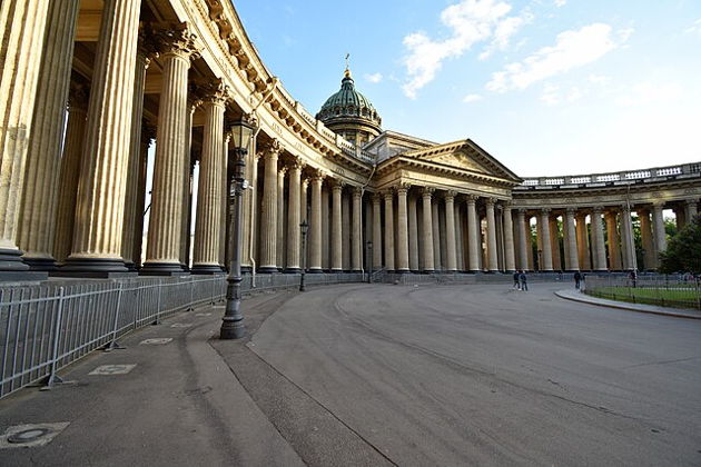 Классический Петербург в мини-группе + билет в Эрмитаж