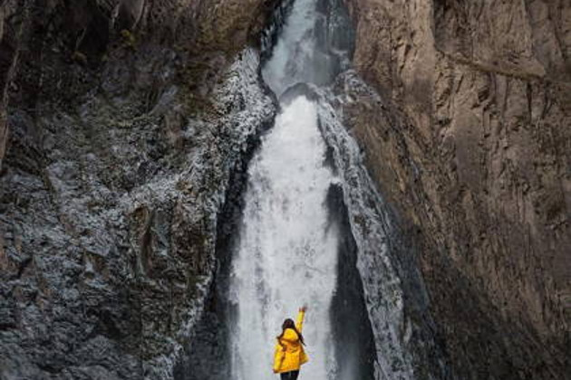 Северное Приэльбрусье в мини-группе: Джилы-Су+ водопады+ Долина Нарзанов