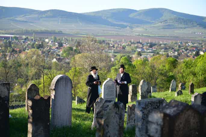  Orthodox Jewish Heritage Route. Transfer Budapest - Bodrogkeresztur