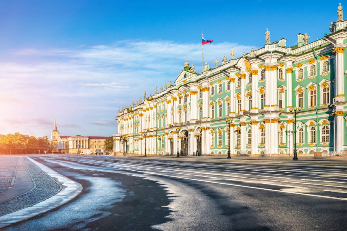 Петербург: шедевры Эрмитажа и музей Фаберже
