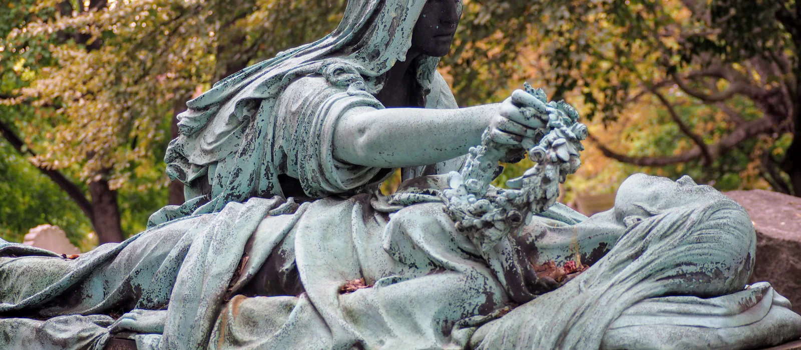 Секреты легендарного кладбища Пер Лашез — экскурсия, Париж, Франция | Покатаем