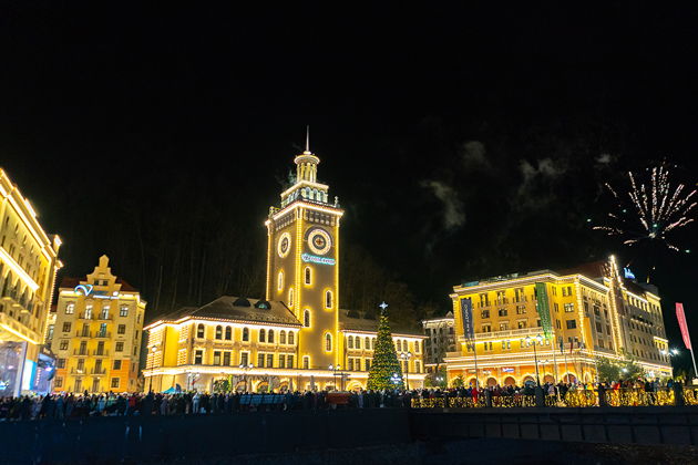 Трансфер в новогоднюю ночь на курорт Роза Хутор