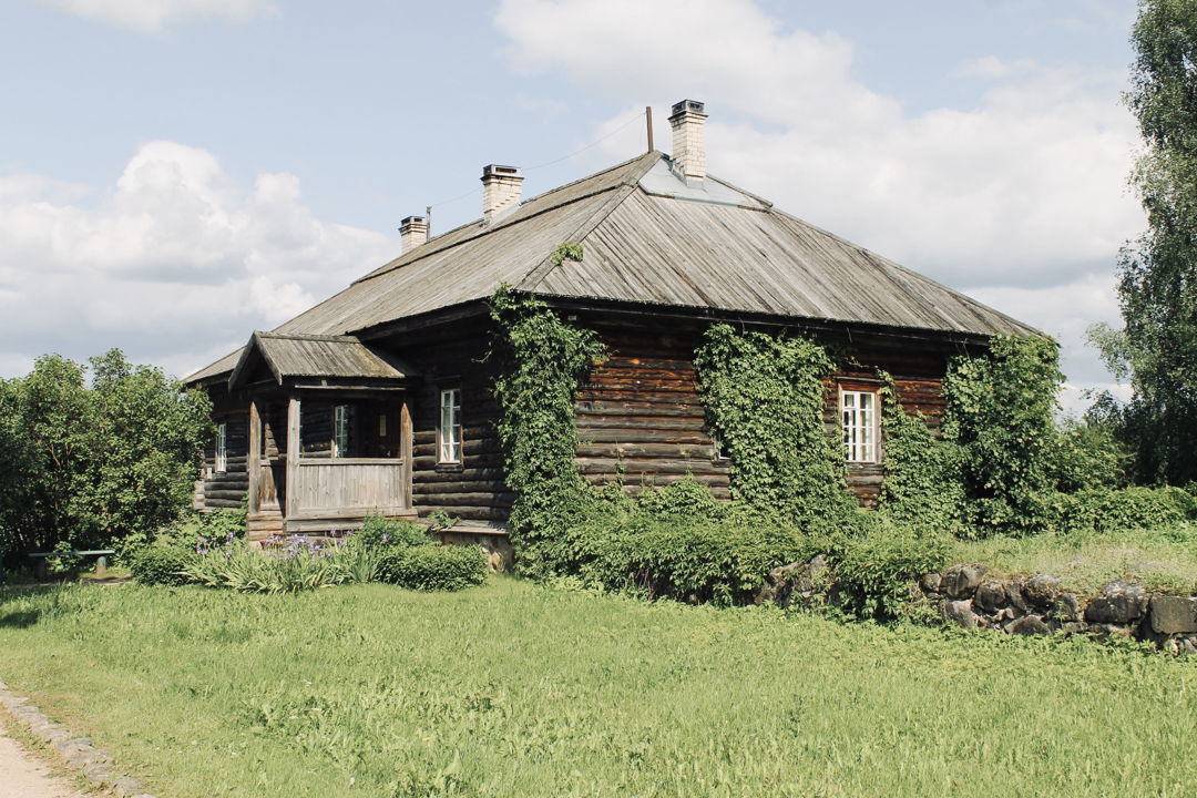 Пушкинские Горы: Михайловское и Святогорский монастырь — фото 3