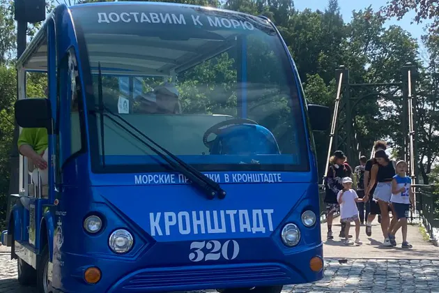 Нетипичный Кронштадт с авторскими маршрутами на электромобиле — фото 2