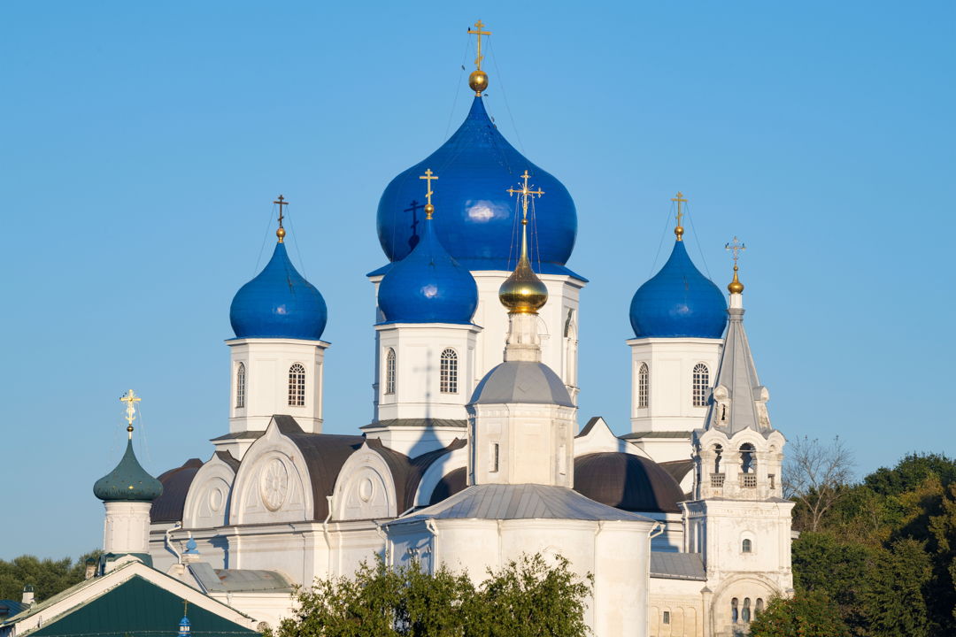 Церковь Покрова на Нерли и тайны Андрея Боголюбского. Старт в Боголюбово. — фото 2